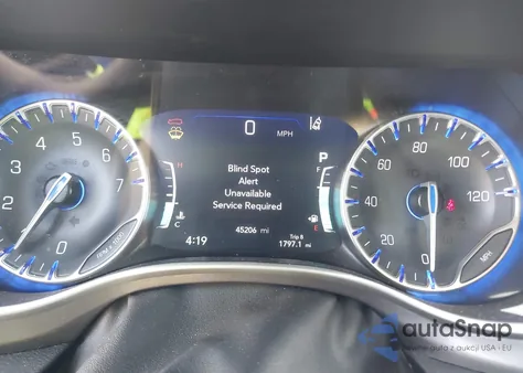 2024 Chrysler Pacifica Touring L из США, поврежденный, VIN 2C4RC1BG4RR125729